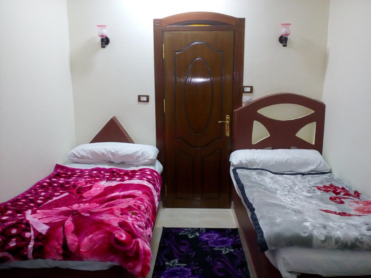 El Prince Guesthouse อัสวาน ภายนอก รูปภาพ